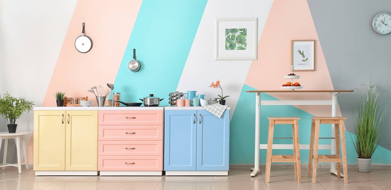 Selbstklebende Möbelfolie für Küche und Kinderzimmer