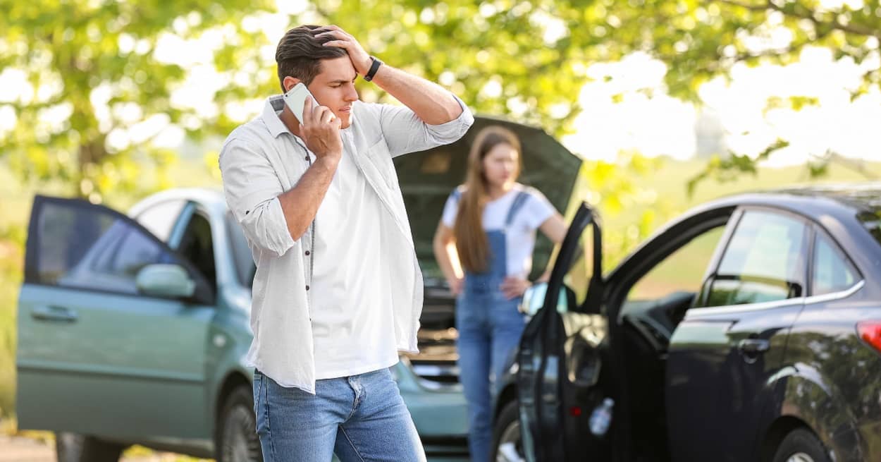 Streit nach einem Autounfall: Ein Fall für die Verkehrsrechtsschutzversicherung