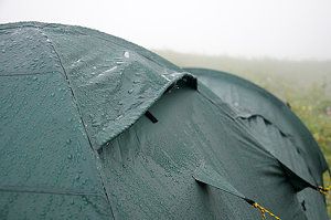 Zelten bei Regen